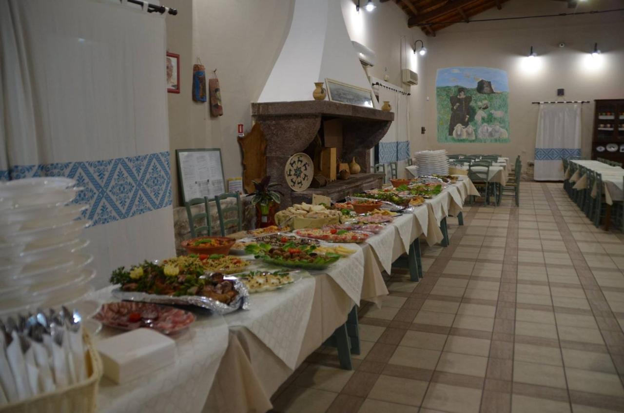 Agriturismo Agrifoglio San Giovanni Suergiu Ngoại thất bức ảnh